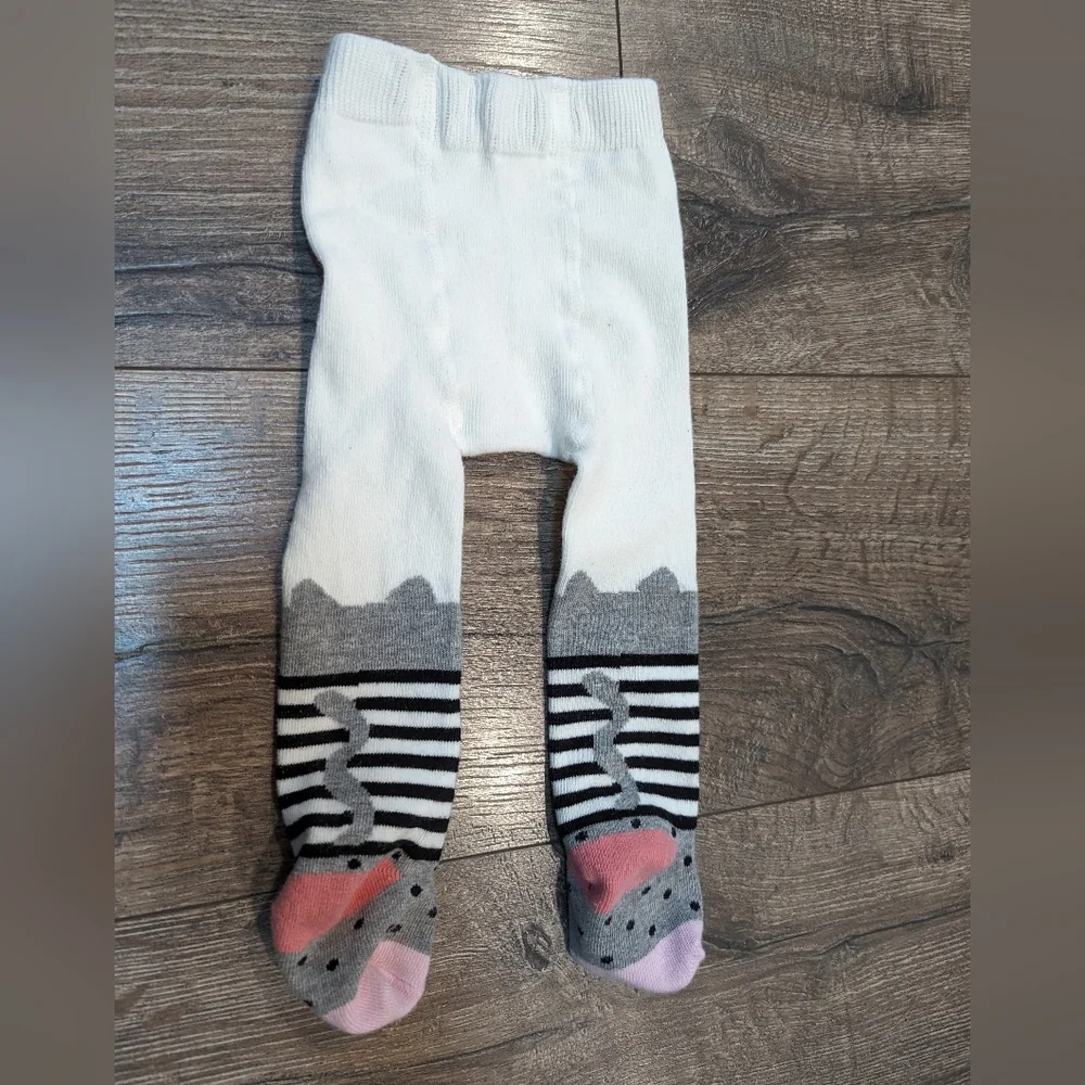 0-6 Month Baby Girl Opaque Knit Cat Tights by ED Ellen DeGeneres Like New